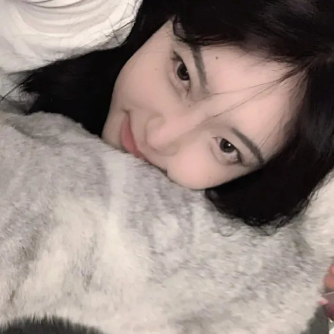 大小姐才不会玩格斗游戏